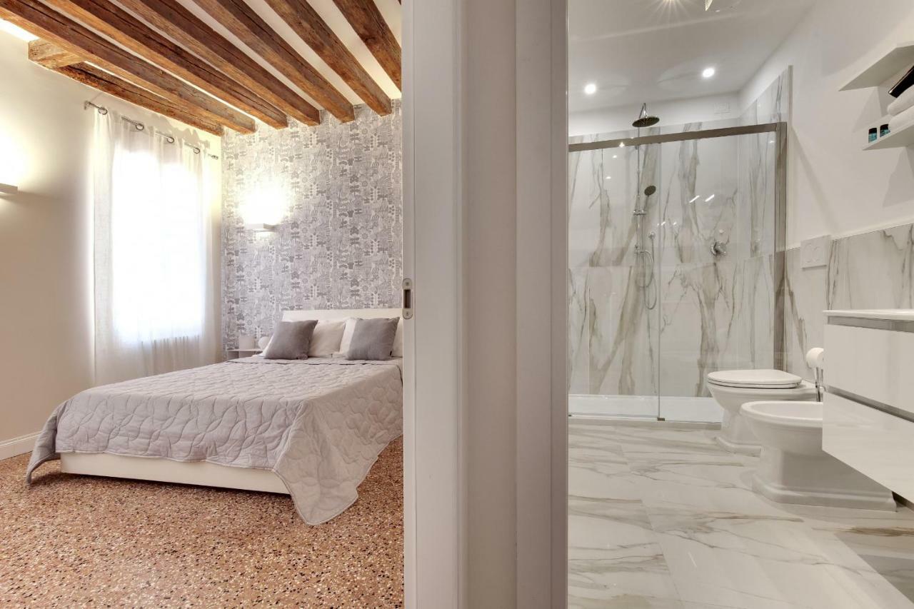 Апартаменты Rugabella Rialto Deluxe By Wonderful Italy Венеция Экстерьер фото